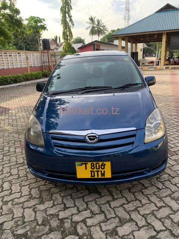 2006 Toyota Spacio Silver for Sale - 1/5