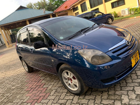 2006 Toyota Spacio Silver for Sale - 3/5