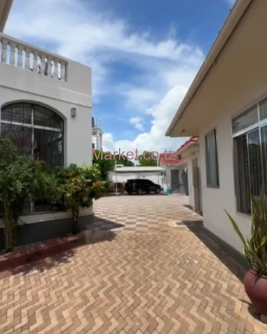 5 Bedroom House 1600 SQM Bahari Beach for Sale - 2/6