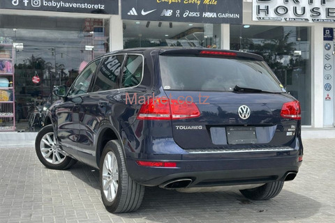 2011 Volkswagen Touareg V6 Dark Blue for Sale - 4/6