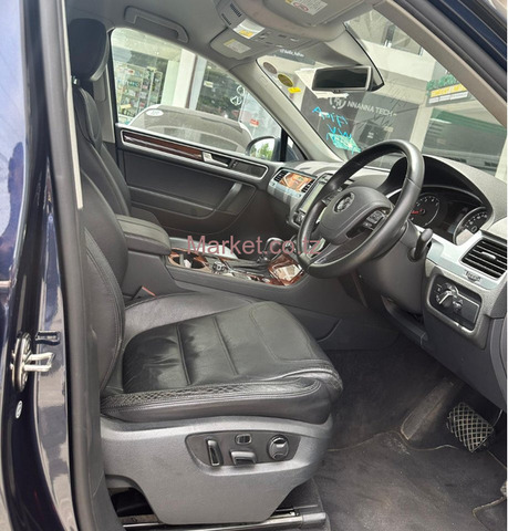 2011 Volkswagen Touareg V6 Dark Blue for Sale - 6/6