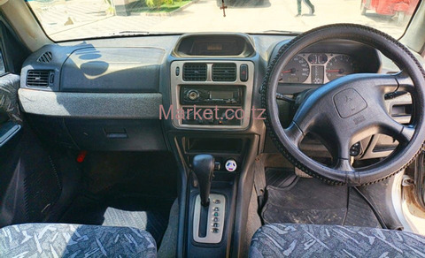 2004 Mitsubishi Pajero GDI for Sale - 2/6
