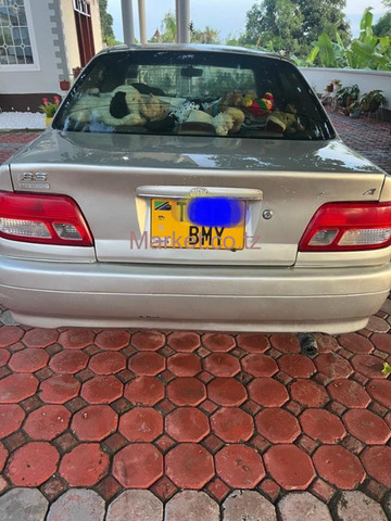 2002 Toyota Carina Silver for Sale - 4/6