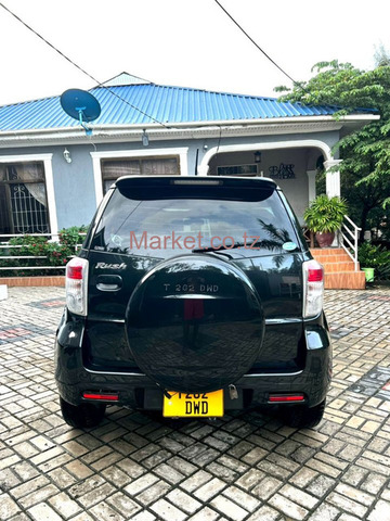2009 Toyota Rush Black for Sale - 2/6