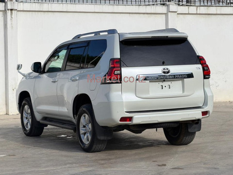 2018 Toyota Landcruiser Prado White for Sale - 2/6