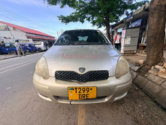 2003 Toyota Vitz Blue for Sale