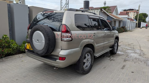 2006 Toyota Prado for Sale - 5/6