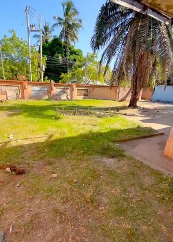 Plot 1811 SQM for Sale in Regent Estate - 1/5