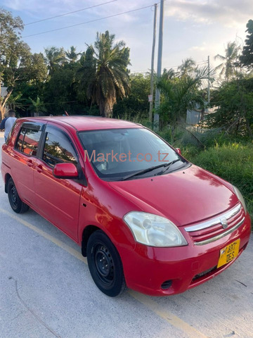 2009 Toyota Raum Red for Sale - 3/6