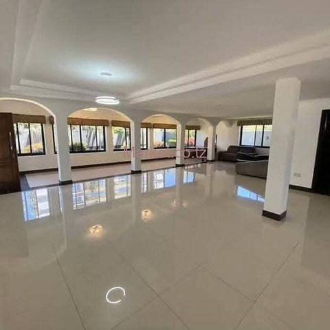 House With 5 Bedrooms 1400 SQM For Sale - 4/5