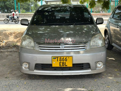 2004 Toyota Raum for Sale