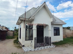House 300SQM Gongo La Mboto for Sale