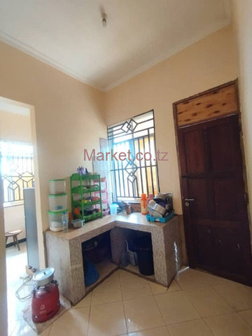 House With Four Bedrooms 470 SQM Kivule for Sale - 4/6