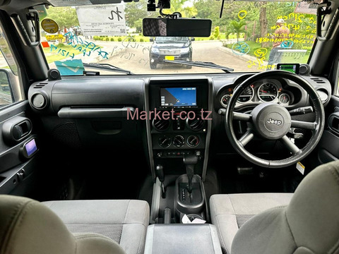 2010 Jeep Wrangler Black for Sale - 2/6