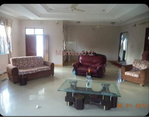 House for Sale in Lugurini - 1/5