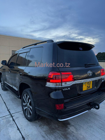 2007 Toyota Land Cruiser V8 for Sale - 2/6
