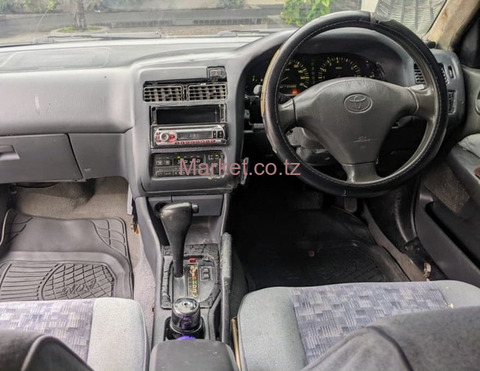 1999 Toyota Carina for Sale - 3/5