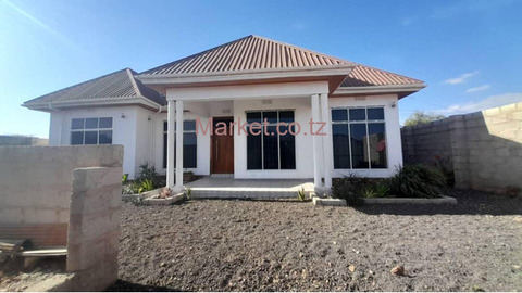 4 Bedroom House 640 SQM for Sale - 3/5