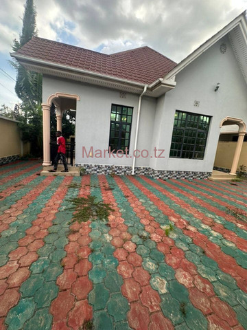 3 Bedroom House For Rent - 6/6