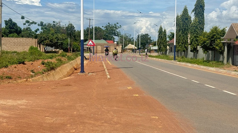 Plot 630 SQM for Sale in Buswelu Center - 2/3