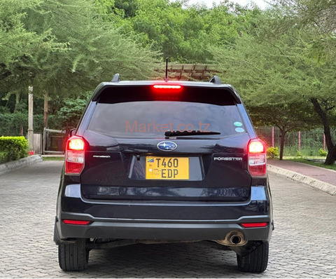 2014 Subaru Forester Black for Sale - 2/6