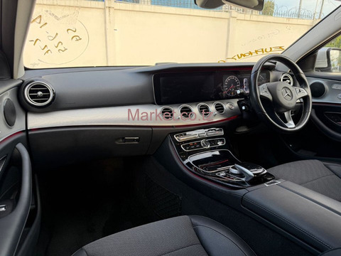 2017 Mercedes Benz E200 Silver for Sale - 3/6