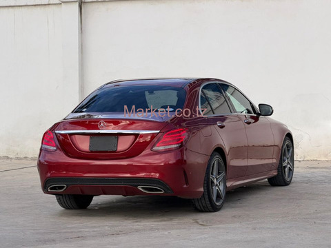 2015 Mercedes Benz C200 Red for Sale - 2/5