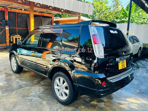 2006 Nissan X Trail Black for Sale - 2/6