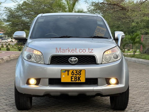 2006 Toyota Rush Silver for Sale - 1/6