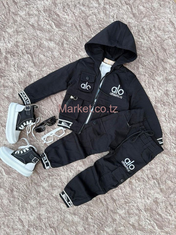 Alo Kids Full Clothing for Sale - 5/6