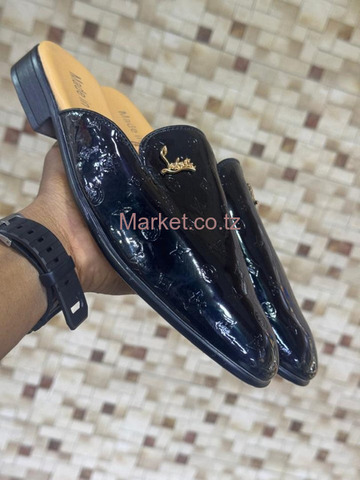 OPEN Shoe for Sale - 3/3