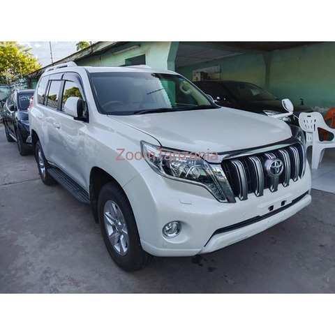 Toyota Land Cruiser Prado 2015 TXL, Full Option, Diesel Engine. Call/WhatsApp 0756 465 338 - 1/4