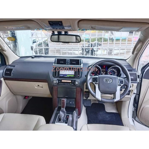 Toyota Land Cruiser Prado 2015 TXL, Full Option, Diesel Engine. Call/WhatsApp 0756 465 338 - 3/4