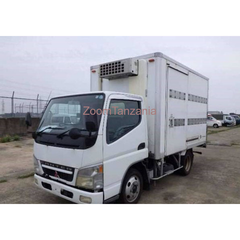 MITSUBISHI CANTER REFRIGERATOR - 1/4