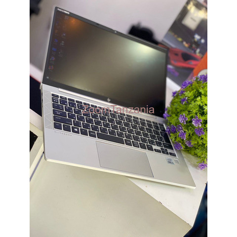 Hp elite book 830 G7 - 2/4