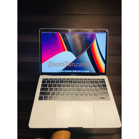 Macbook Pro 2017 - 1/4